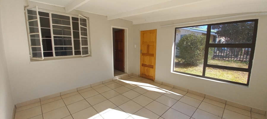 To Let 2 Bedroom Property for Rent in Loch Athlone Free State
